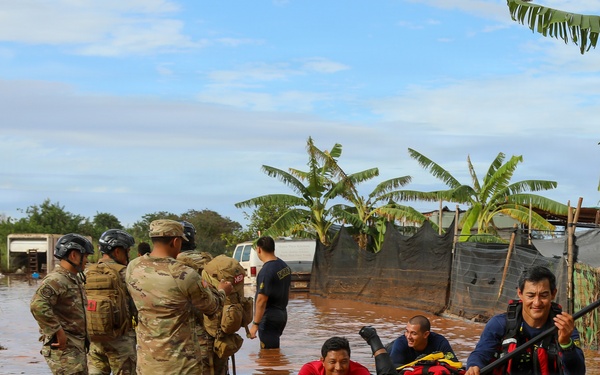 Hawaii National Guard CERFP Conducts Flood Search and Recovery Mission