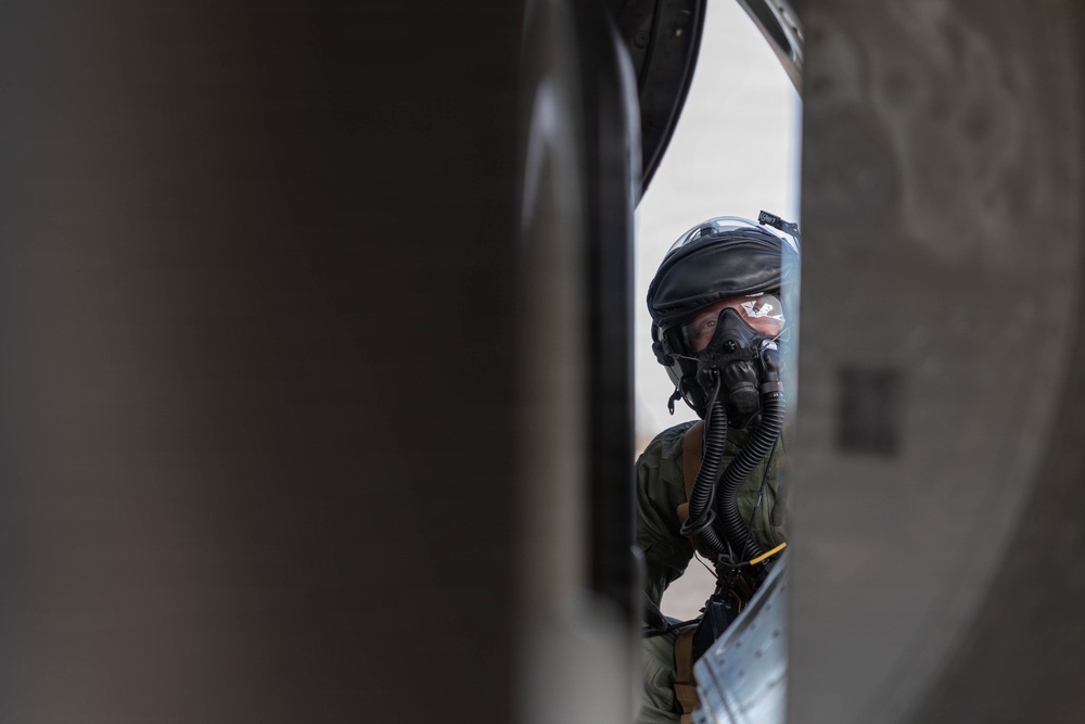 CORE26 | U.S. Marines with VMGR-252 and MWSS-273 conduct CBRN drills in Norway