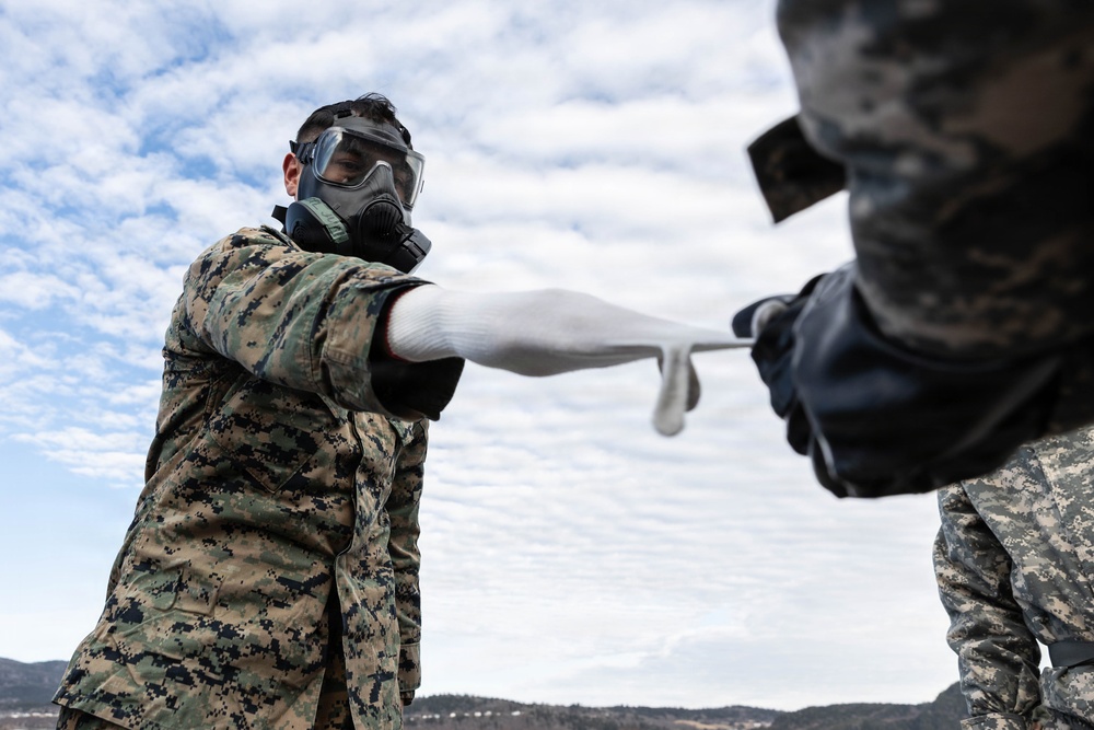 CORE26 | U.S. Marines with VMGR-252 and MWSS-273 conduct CBRN drills in Norway