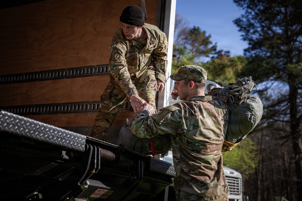 5th Ranger Training Battalion Airborne Jump