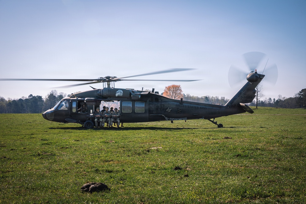 5th Ranger Training Battalion Airborne Jump