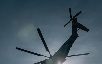 HMH-466, 12th LLB train in external lifts