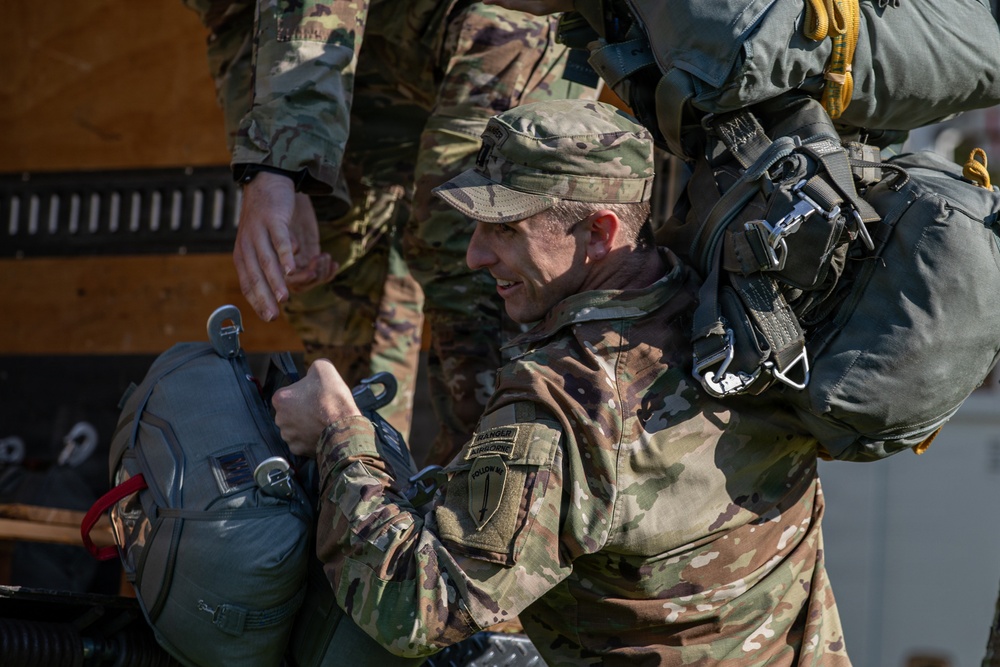 5TH RANGER TRAINING BATTALION AIRBORNE OPERATION