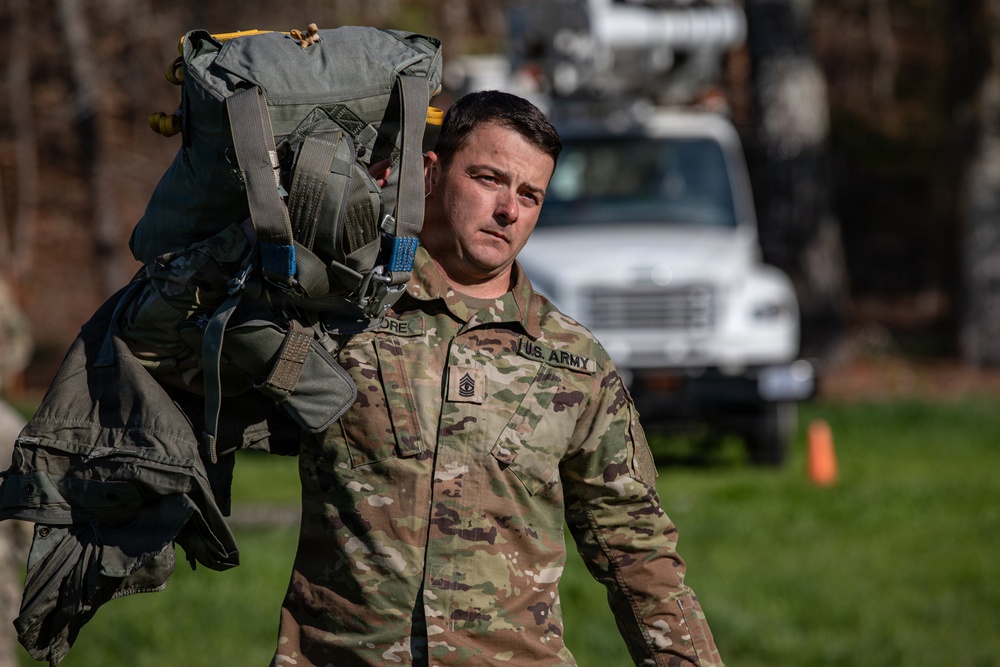 5TH RANGER TRAINING BATTALION AIRBORNE OPERATION