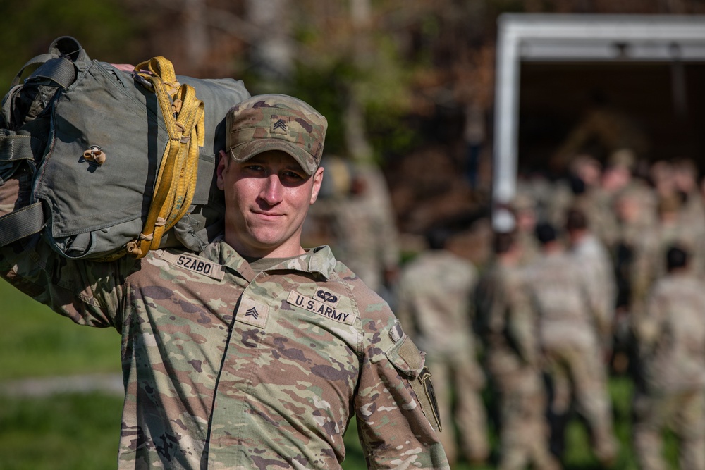 5TH RANGER TRAINING BATTALION AIRBORNE OPERATION