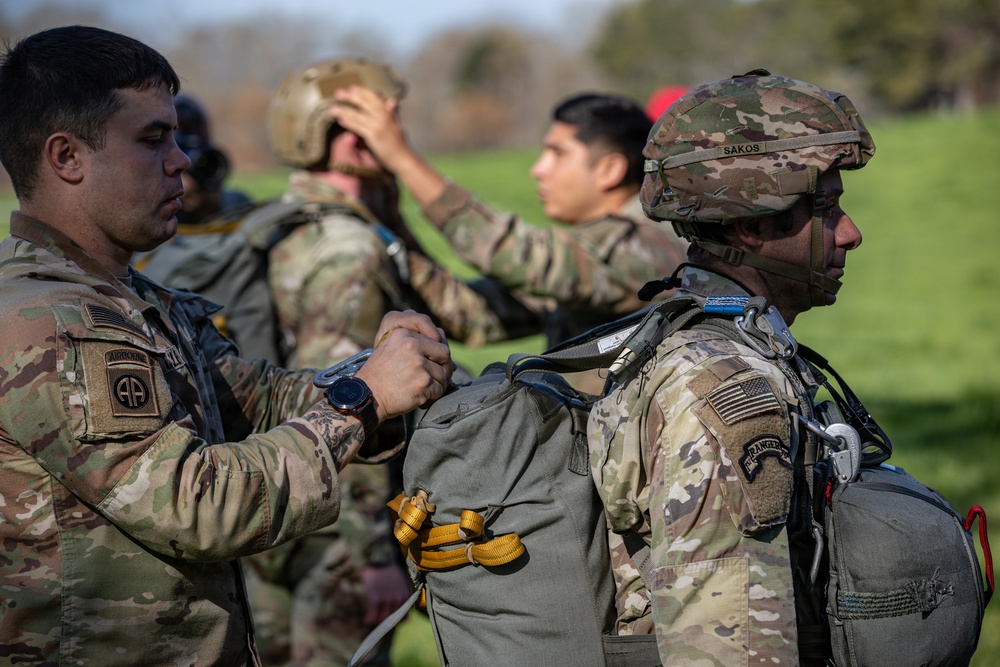5TH RANGER TRAINING BATTALION AIRBORNE OPERATION