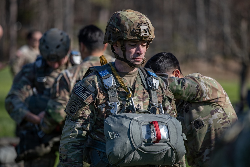 5TH RANGER TRAINING BATTALION AIRBORNE OPERATION