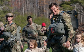 5TH RANGER TRAINING BATTALION AIRBORNE OPERATION