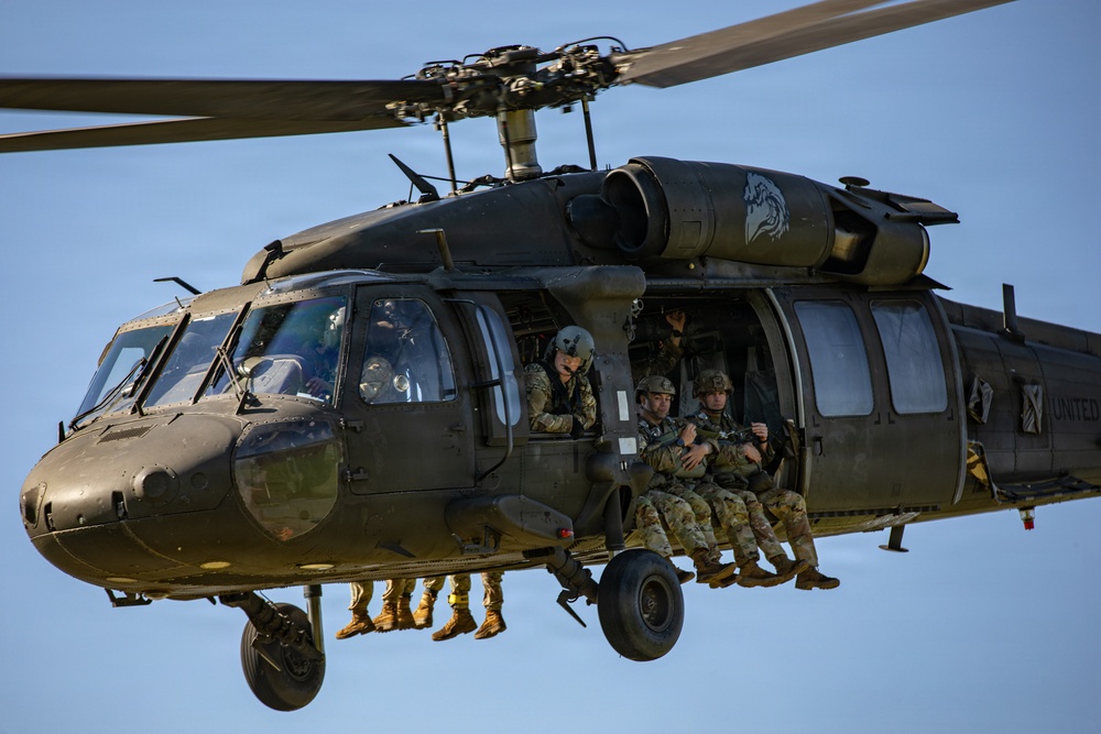 5TH RANGER TRAINING BATTALION AIRBORNE OPERATION