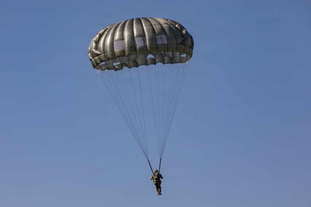 5TH RANGER TRAINING BATTALION AIRBORNE OPERATION