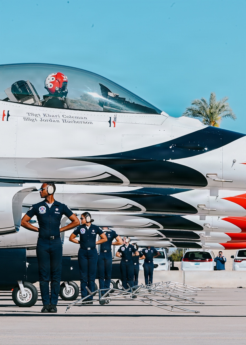 Blue Angels and Thunderbirds take to the skies during Luke Days 2026