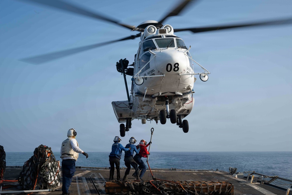 USS Pinckney Conducts a Replenishment-at-Sea During Operation Epic Fury