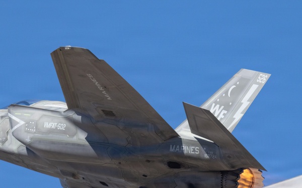 A U.S. Marine Corps F-35B performs during Luke Days 2026