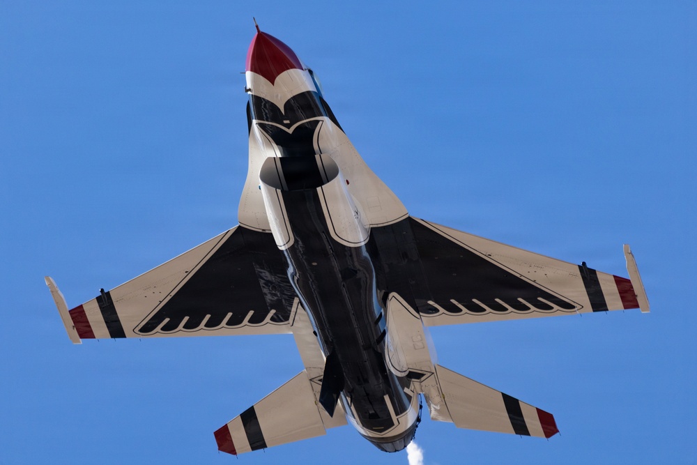 Diamond in the sky: Thunderbirds fly over the Luke Days 2026 airshow