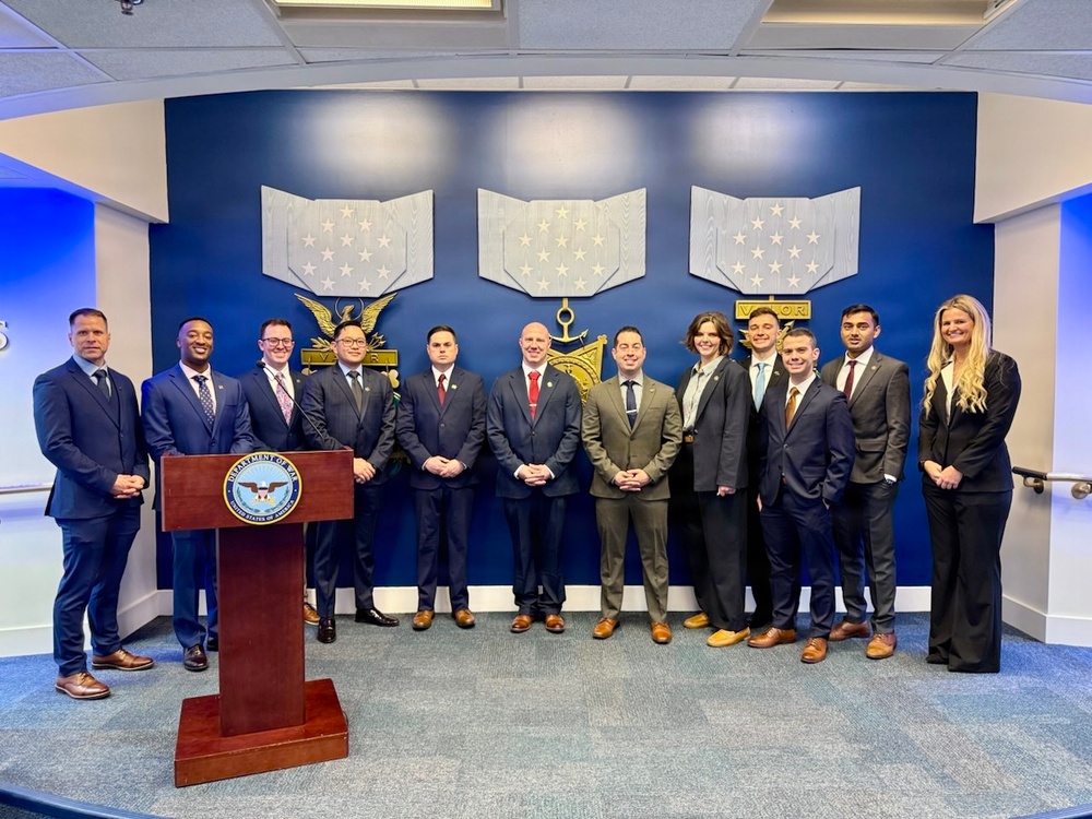 Cyber Strategic Seminar participants tour the Pentagon