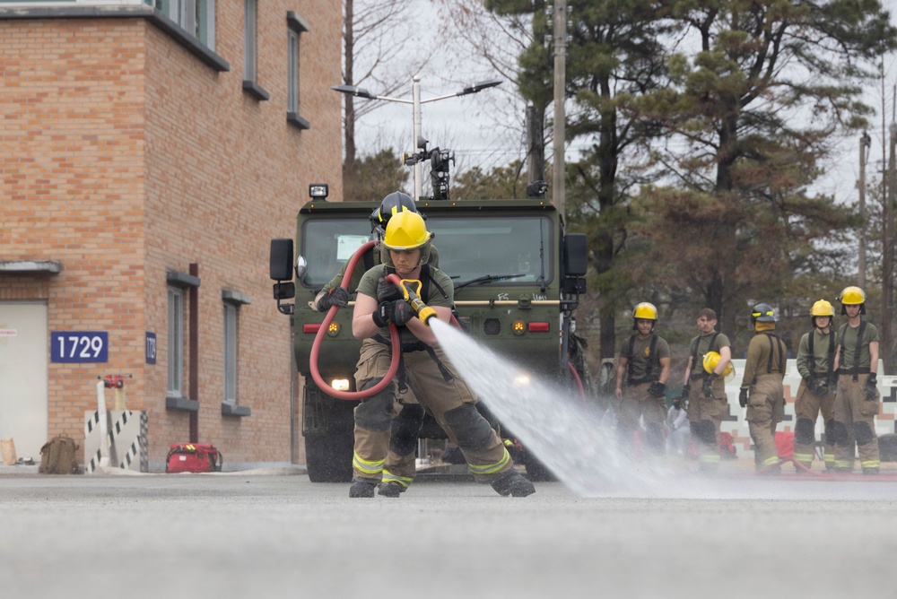 U.S. Marines participate in aircraft rescue and firefighting training