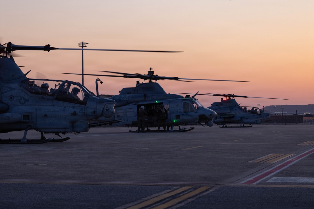 HMLA-369 arrives at Osan Air Base