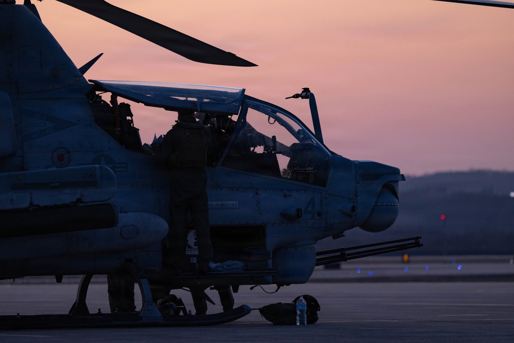 HMLA-369 arrives at Osan Air Base