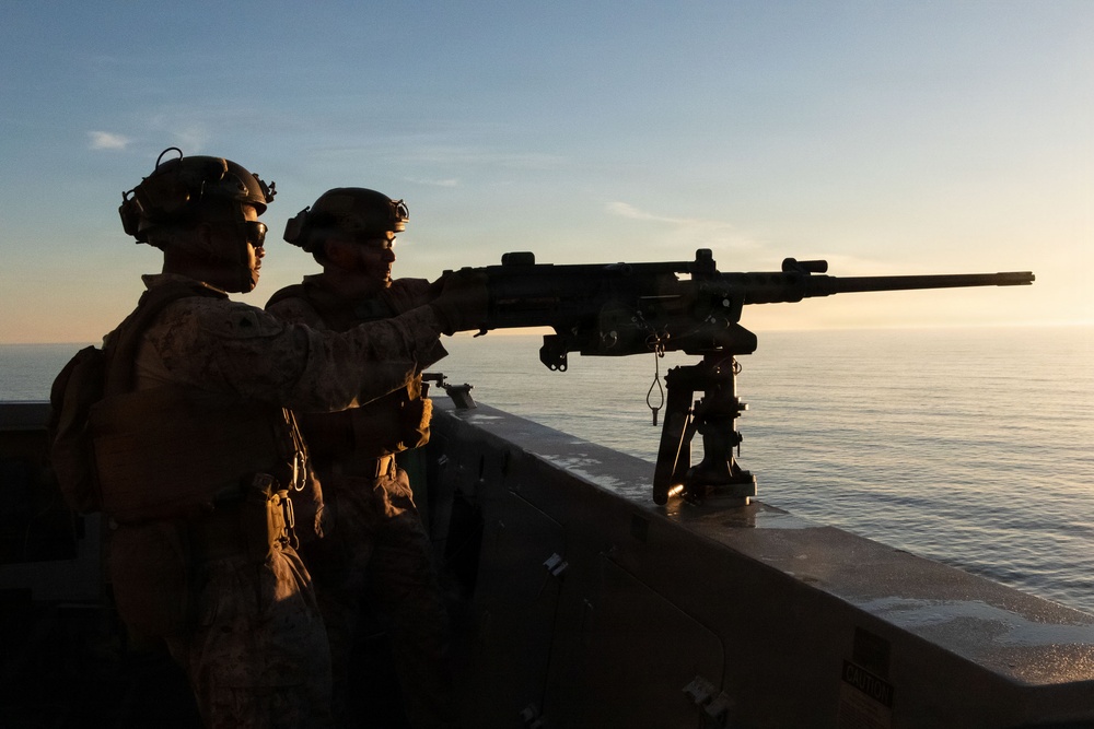 USS Portland Performs Strait Transit Exercise with Boxer ARG