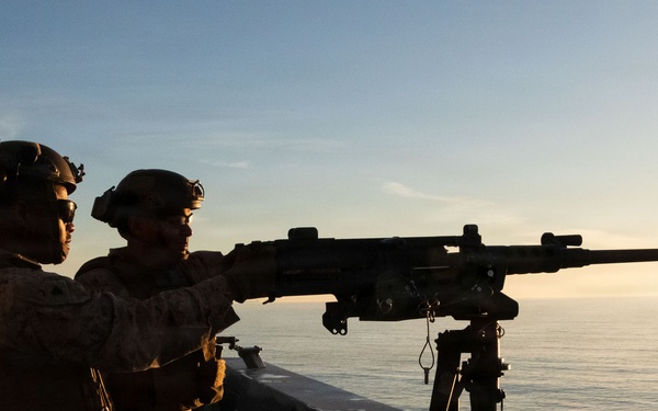 USS Portland Performs Strait Transit Exercise with Boxer ARG