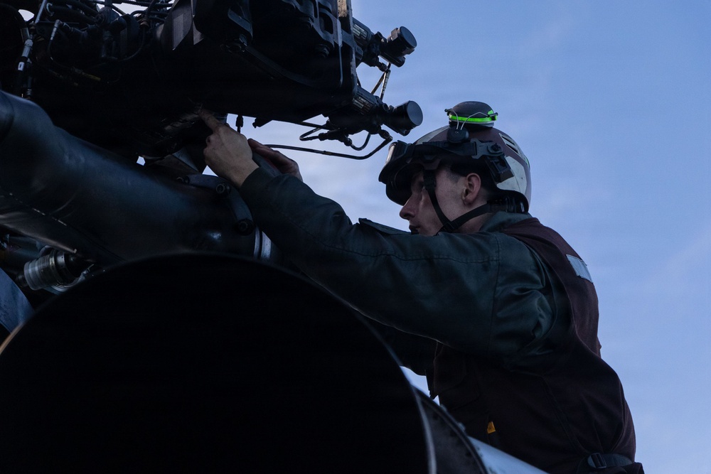 USS Portland Sailors and Marines Perform Maintenance and Daily Tasks