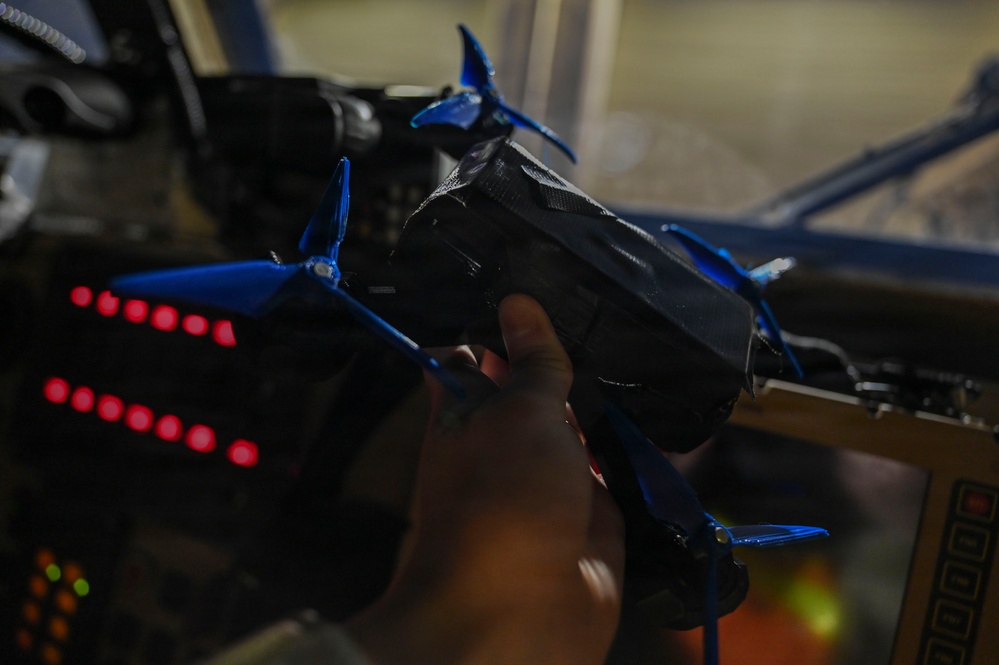 Wolf Pack EOD team tests the Zeus III Laser’s capabilities during FS26