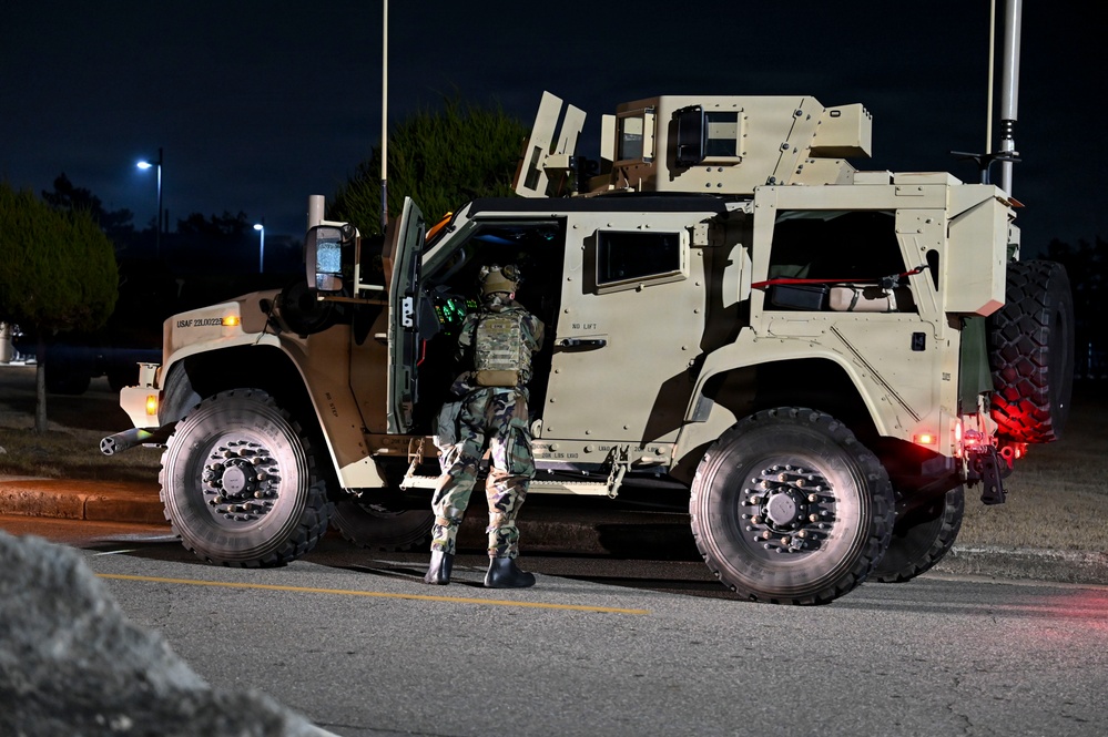 8th CES EOD team clears the blast zone during FS26
