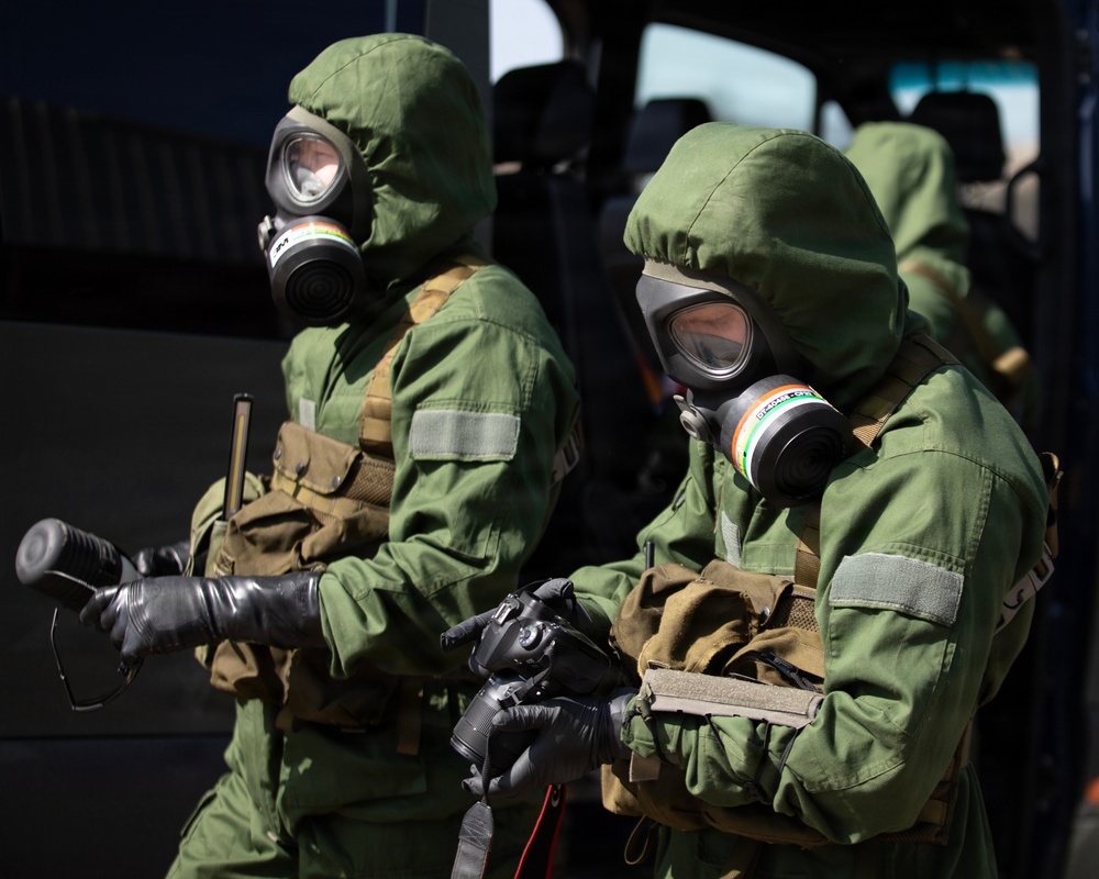 Finnish CBRN engineers inspect hazardous materials in support of KFOR