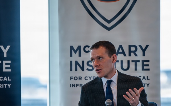 Army principal cyber advisor highlights importance of cyber integration