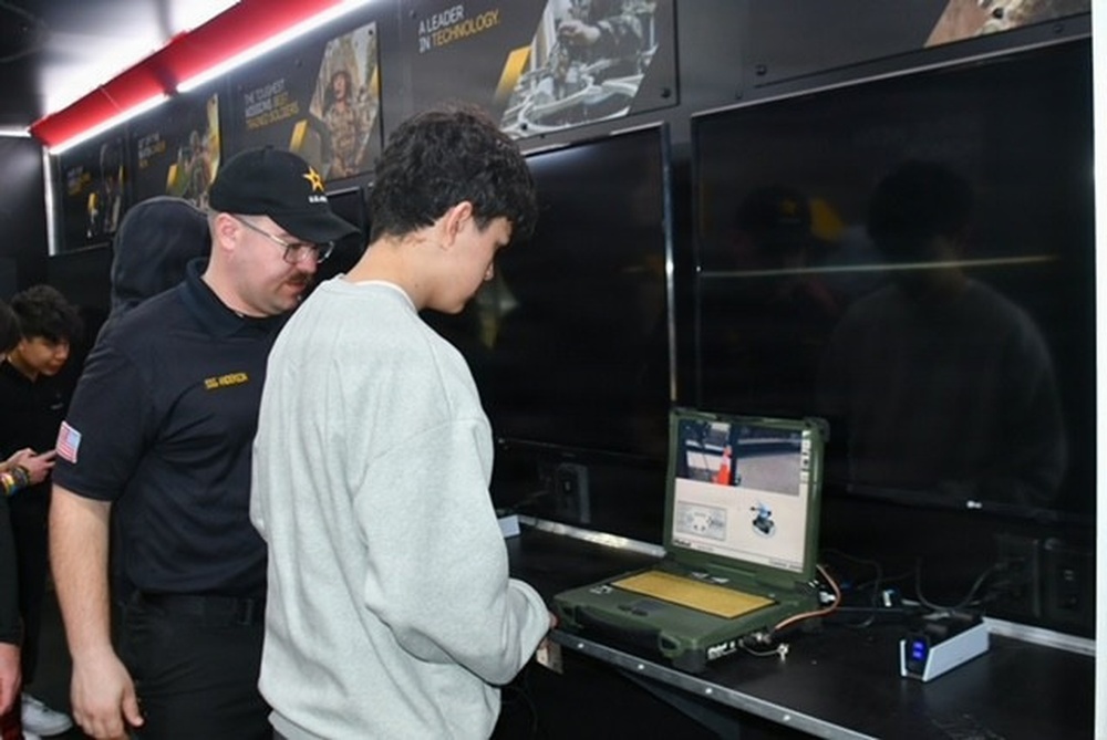 DVIDS - News - Raleigh Recruiting Battalion Aims to Bridge Gaps With ...