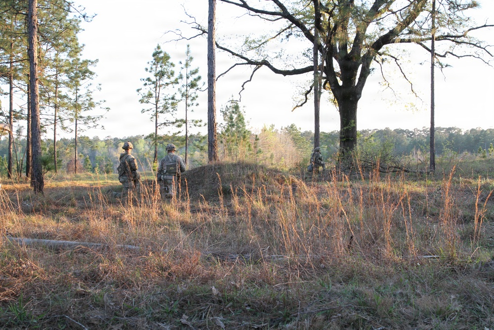 Soldiers of the 3-265th ADA hone military skills at JRTC