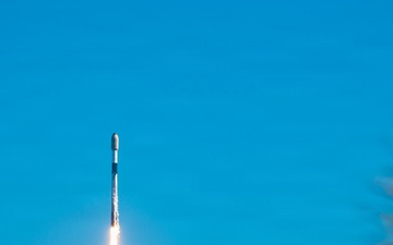 Starlink 10-62 Launches from Cape Canaveral Space Force Station