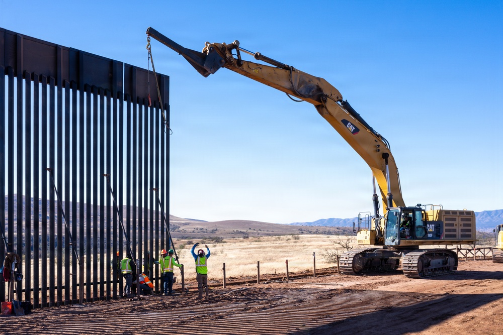 Panel Installation of New Border Wall System South of Sonoita, Ariz.