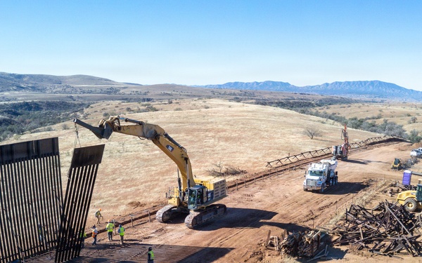 Panel Installation of New Border Wall System South of Sonoita, Ariz.
