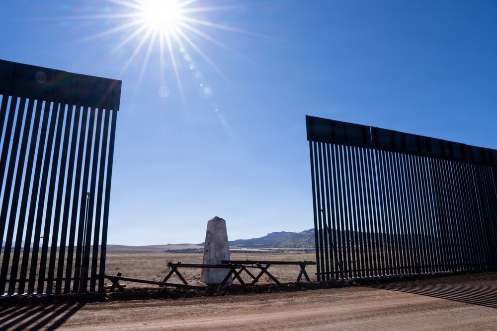 Panel Installation of New Border Wall System South of Sonoita, Ariz.