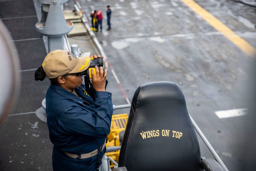 USS Iwo Jima Departs Ponce, Puerto Rico