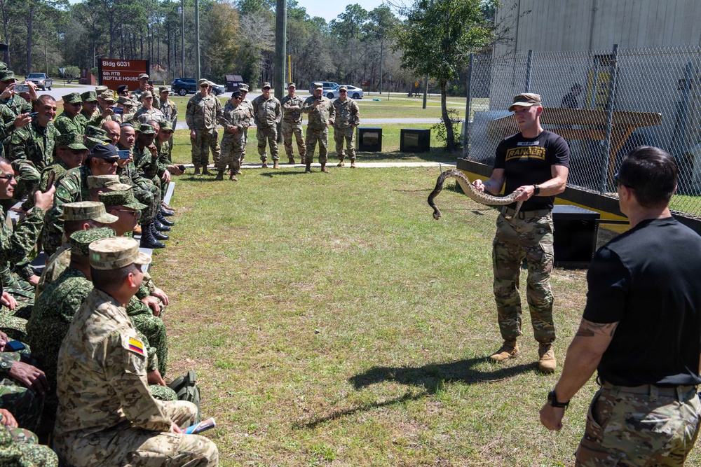 U.S., Colombian enlisted leaders advance security cooperation at PISAJ 22 in Florida