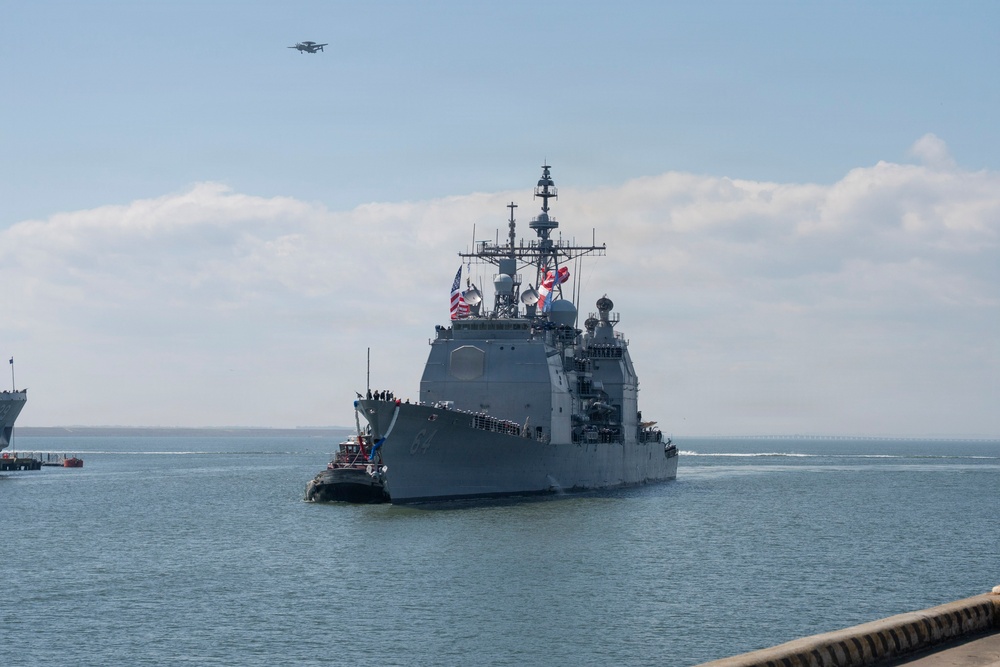 USS Gettysburg Returns to Naval Station Norfolk