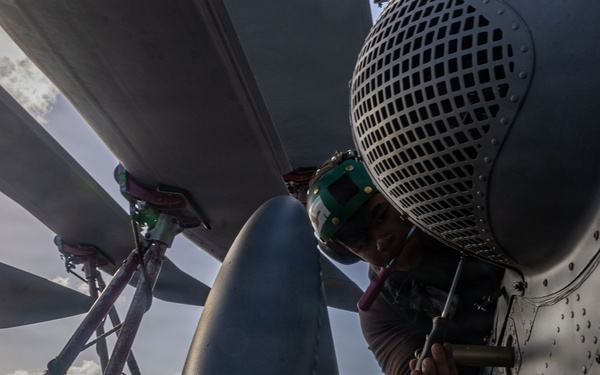 USS Iwo Jima Sailors Conduct Aircraft Maintenance
