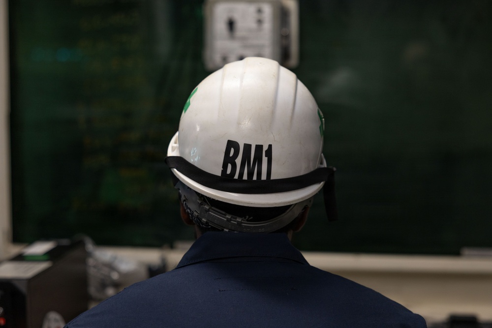USS Iwo Jima Sailors Conduct Amphibious Operations from Well Deck Control