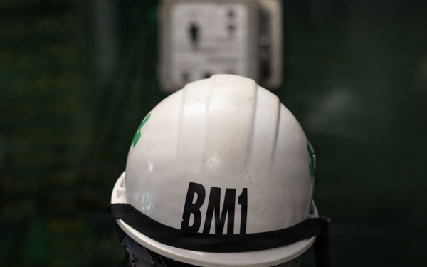 USS Iwo Jima Sailors Conduct Amphibious Operations from Well Deck Control