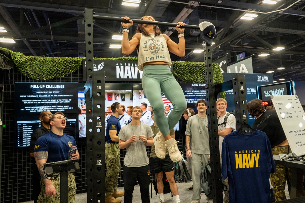 Navy Recruiters Pump Up for the Arnold Sports Festival