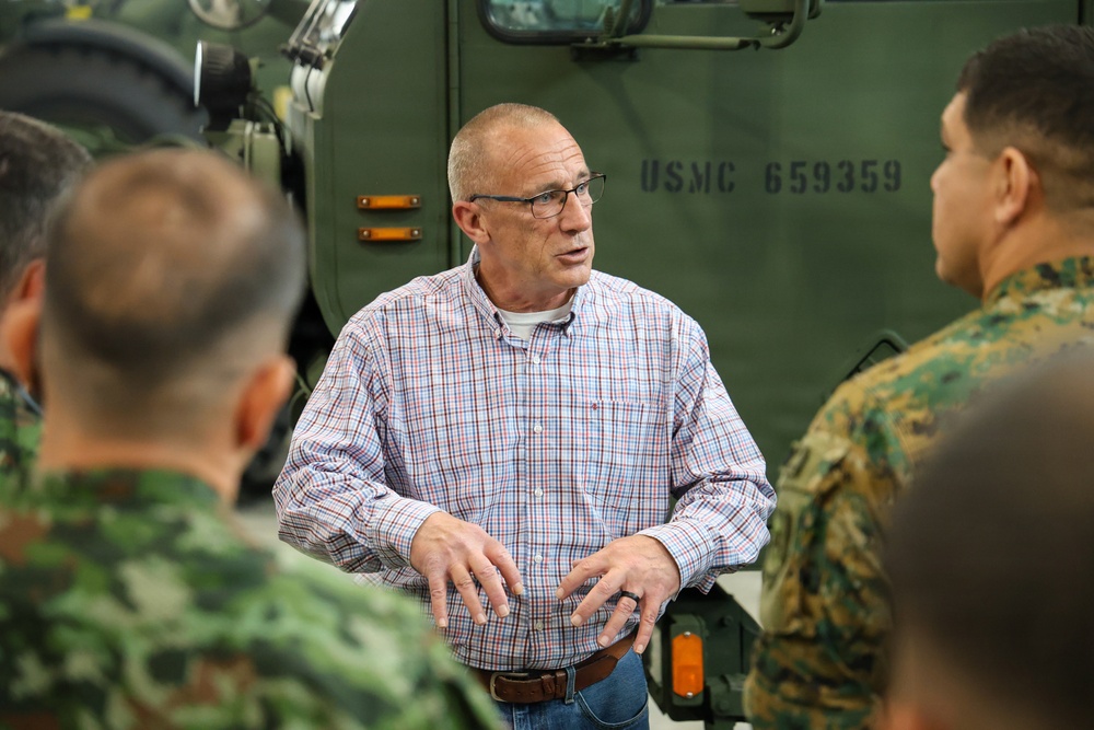Students from the Joint Logistics and Security Assistance Course (JLSAC) visited Marine Corps Logistics Command
