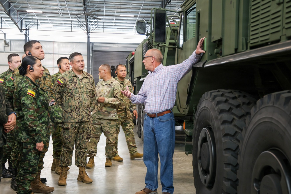 Students from the Joint Logistics and Security Assistance Course (JLSAC) visited Marine Corps Logistics Command