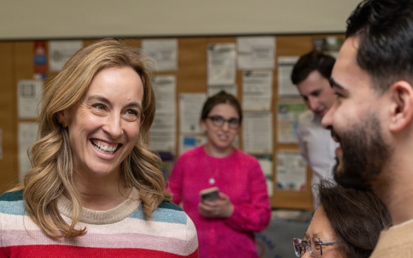 Gov. Mikie Sherrill visits NJDMA Soldier and Family Readiness Group