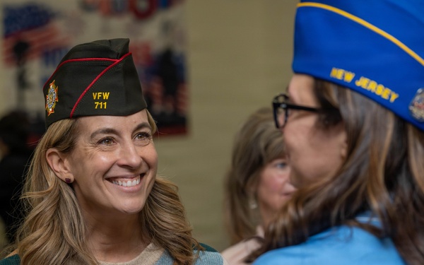 Gov. Mikie Sherrill visits NJDMA Soldier and Family Readiness Group