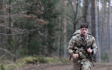 Joint tactical march by U.S. and British forces in Poland