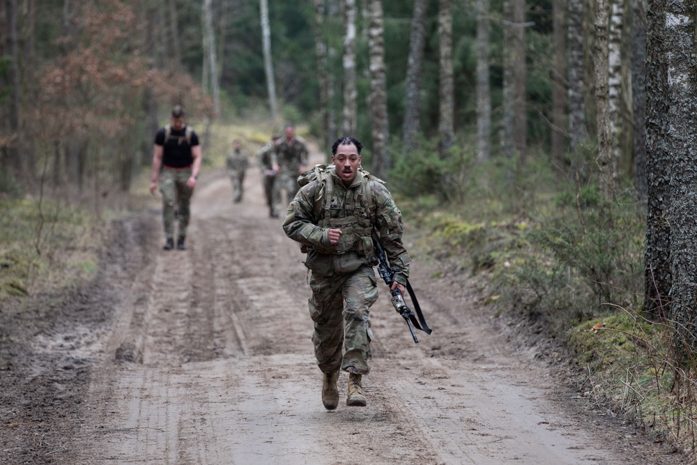 Joint tactical march by U.S. and British forces in Poland