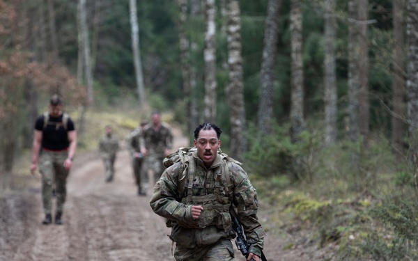 Joint tactical march by U.S. and British forces in Poland
