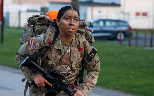 IMCOM-Europe Best Warrior Competition continues with rigorous physical, mental challenges